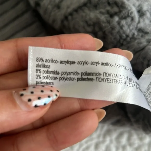 Zara Charcoal Gray Braided Cable Knit Sleeveless Crewneck Sweater Vest - Picture 7 of 8